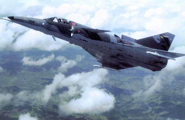 Un Kfir-C7 colombien