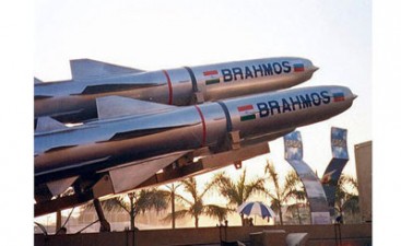 25e tir d’essai pour le missile BrahMos 25e tir d’essai pour le missile BrahMos