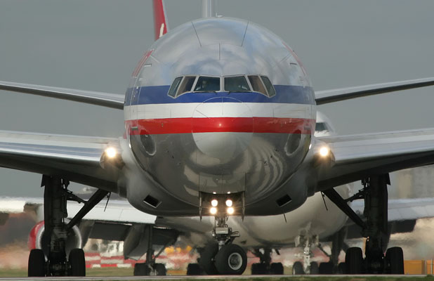 Un B777-223ER d'American Airlines