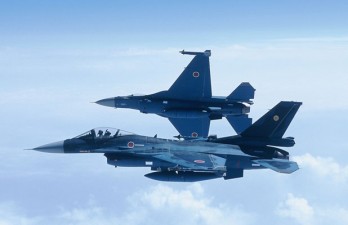 Le Japon va moderniser ses F-2