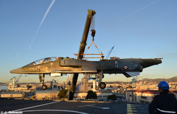 Le Jaguar est embarqué sur le Sargento Aldea en partance pour le Chili.