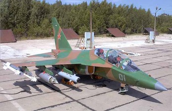 La Russie suspend la livraison de Yak-130 à la Syrie