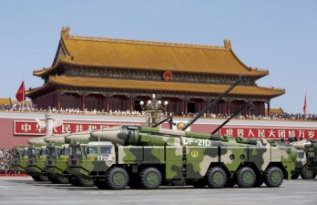 La Chine fait parader son arsenal militaire