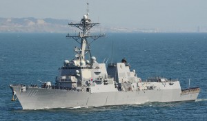 Le 10 mai 2016, le destroyer USS P. Lawrence croisait au large du poste chinois de Fiery Cross déclenchant le décollage immédiat de l'aviation chinoise.