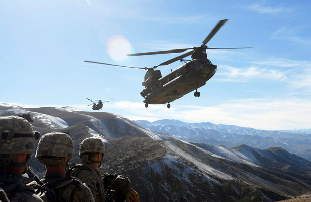 Un Chinook en Afghanistan